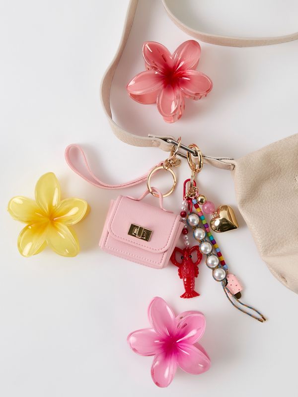 Name It Fijibiscus Hairclaw